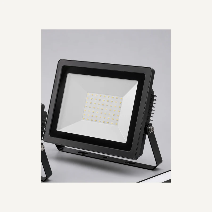 پروژکتور LED صنعتی ۲۰۰ وات IP66
